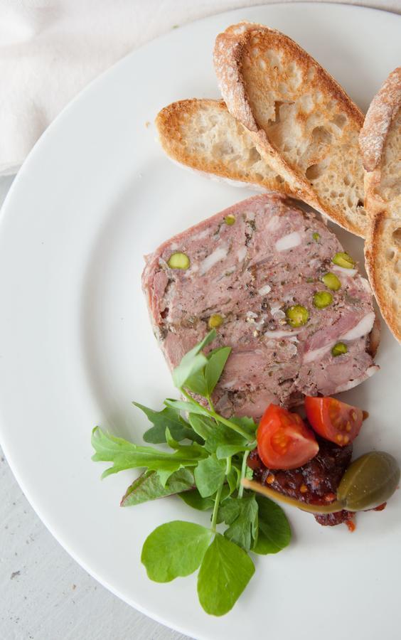 The Seven Stars Inn Pewsey Bagian luar foto