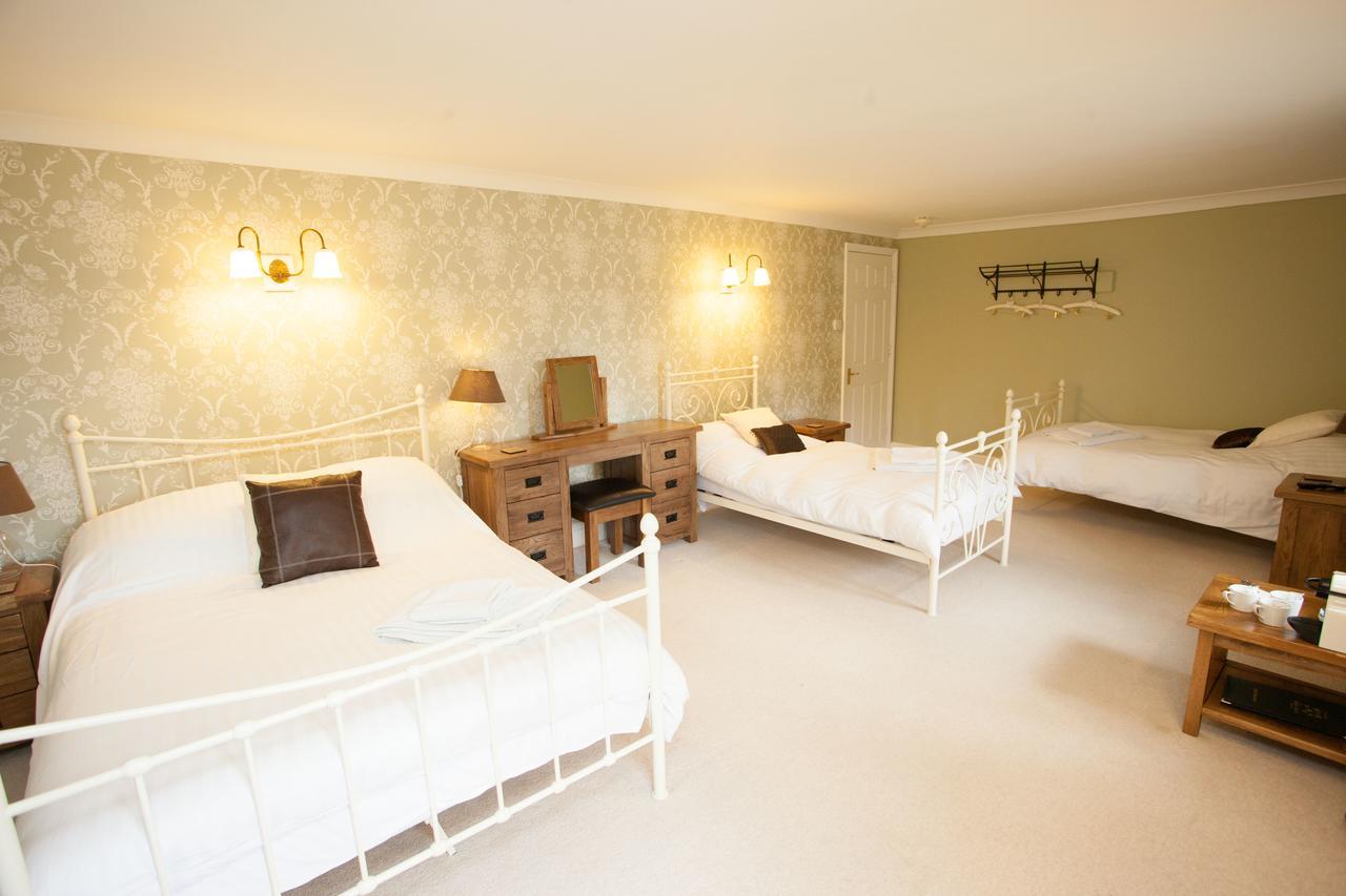 The Seven Stars Inn Pewsey Bagian luar foto